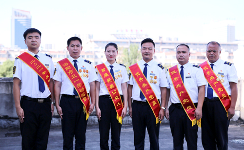 集團(tuán)優(yōu)秀黨員、勞動(dòng)模范巡回演講成功舉辦