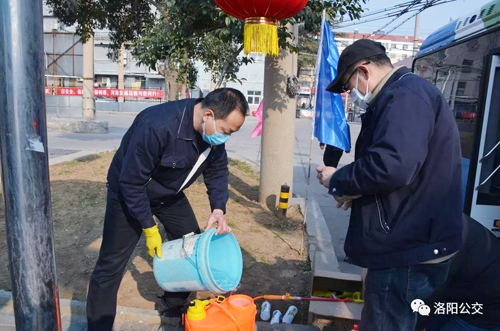 關(guān)鍵時(shí)刻，黨員挺身而出