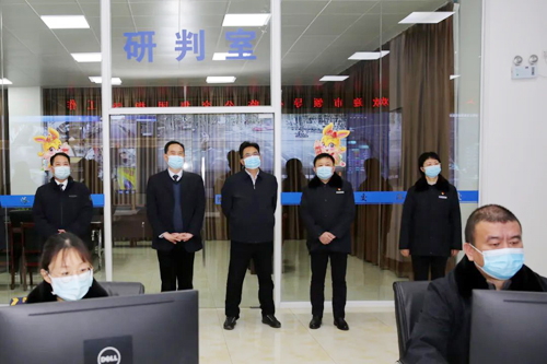 新春第一天！市長(zhǎng)徐衣顯來(lái)集團(tuán)看望慰問(wèn)